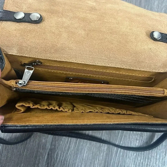 PATRICIA NASH Cassano Italian leather Smoke Python Like New Purse - Picture 7 of 11